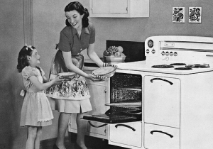 mother-and-daughter-1950s(1)